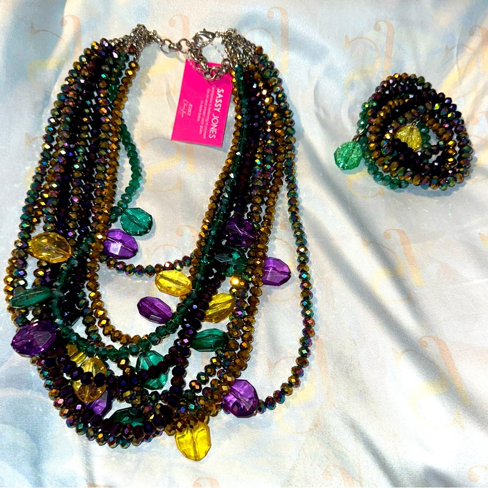 Multicolored Beaded Necklace